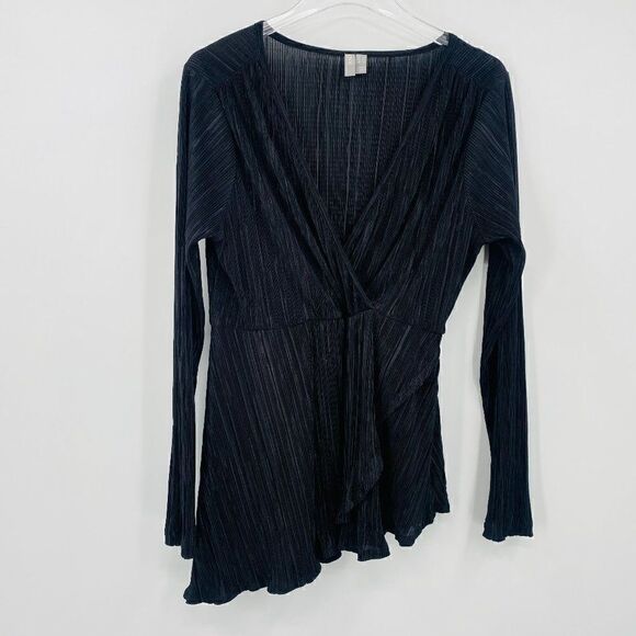ASOS Size 12 Black Long Sleeve Wrap Top in Plisse with Asymmetric Hem - Picture 2 of 10